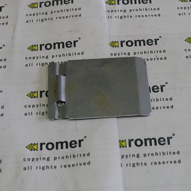 Spacer plate for the burner